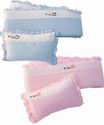 PUKU藍色企鵝-嬰兒床護圍枕頭組(水色/粉色)P33310